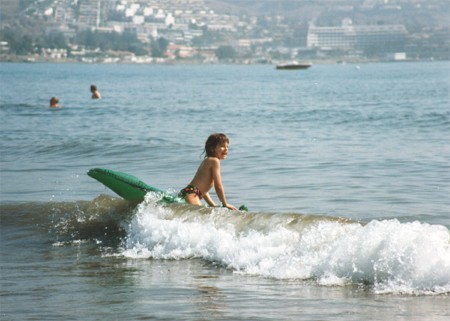 And still one surfer...